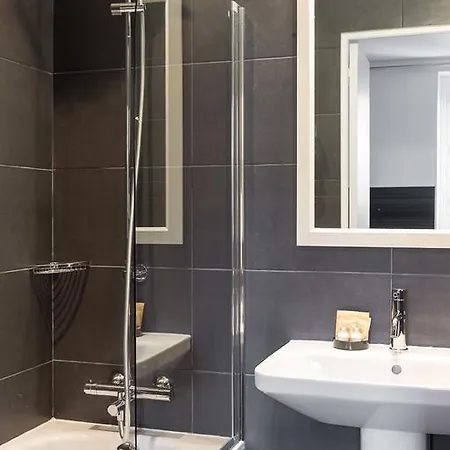 Victoria Chatelet 3* Paris