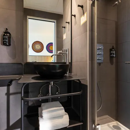 Hotel Victoria Chatelet 3*