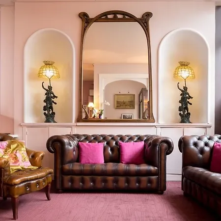 Hotel Victoria Chatelet 3*