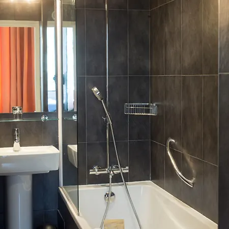 Victoria Chatelet 3*