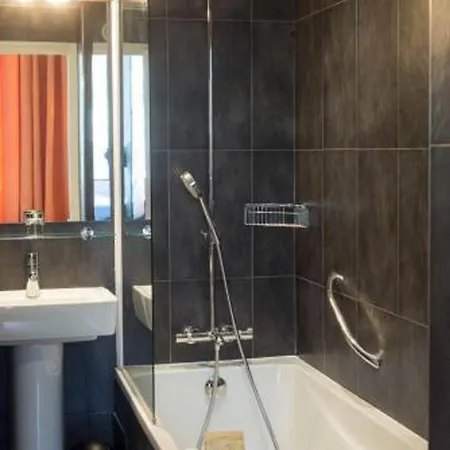Korner Chatelet Hotel 3*